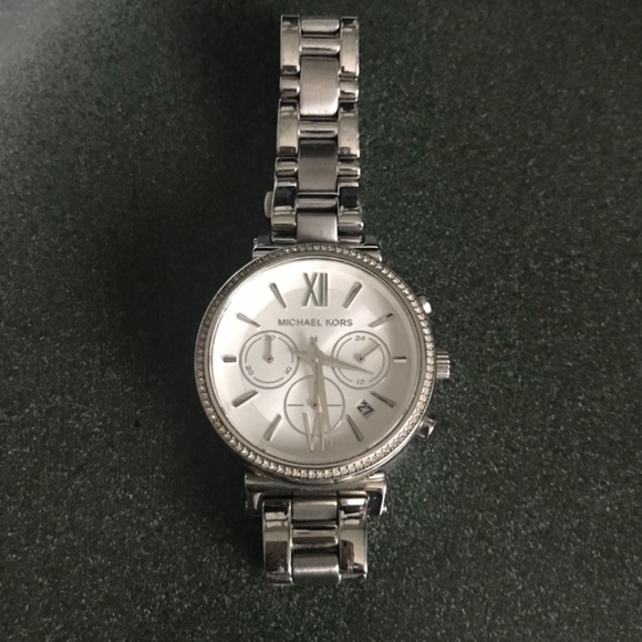 Michael Kors Sofie Analog Display Quartz Silver-tone Women’s Watch MK6575 - Picture 12 of 16